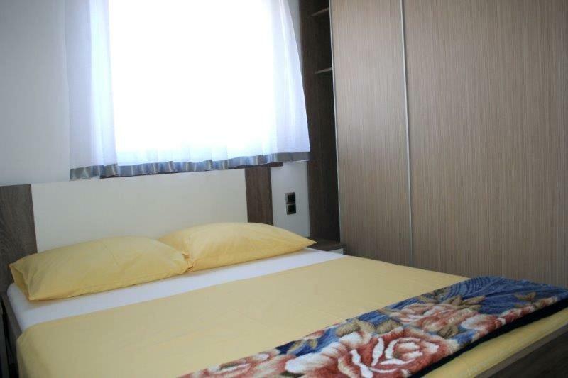 Lucija Apartments Vrh  Esterno foto