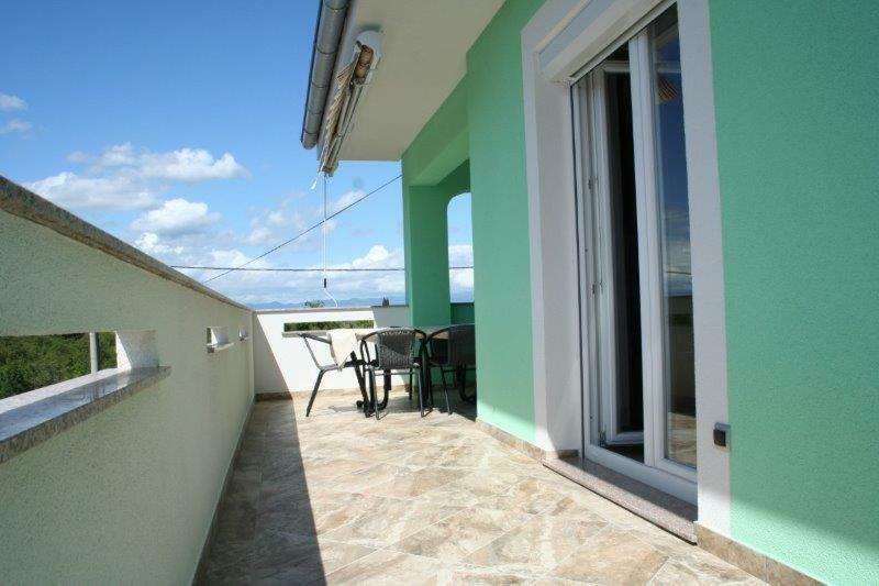 Lucija Apartments Vrh  Esterno foto